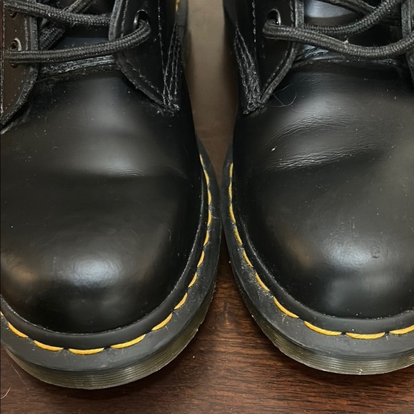 Dr. Martens 1460 SMOOTH LEATHER LACE UP BOOTS - Picture 11 of 12